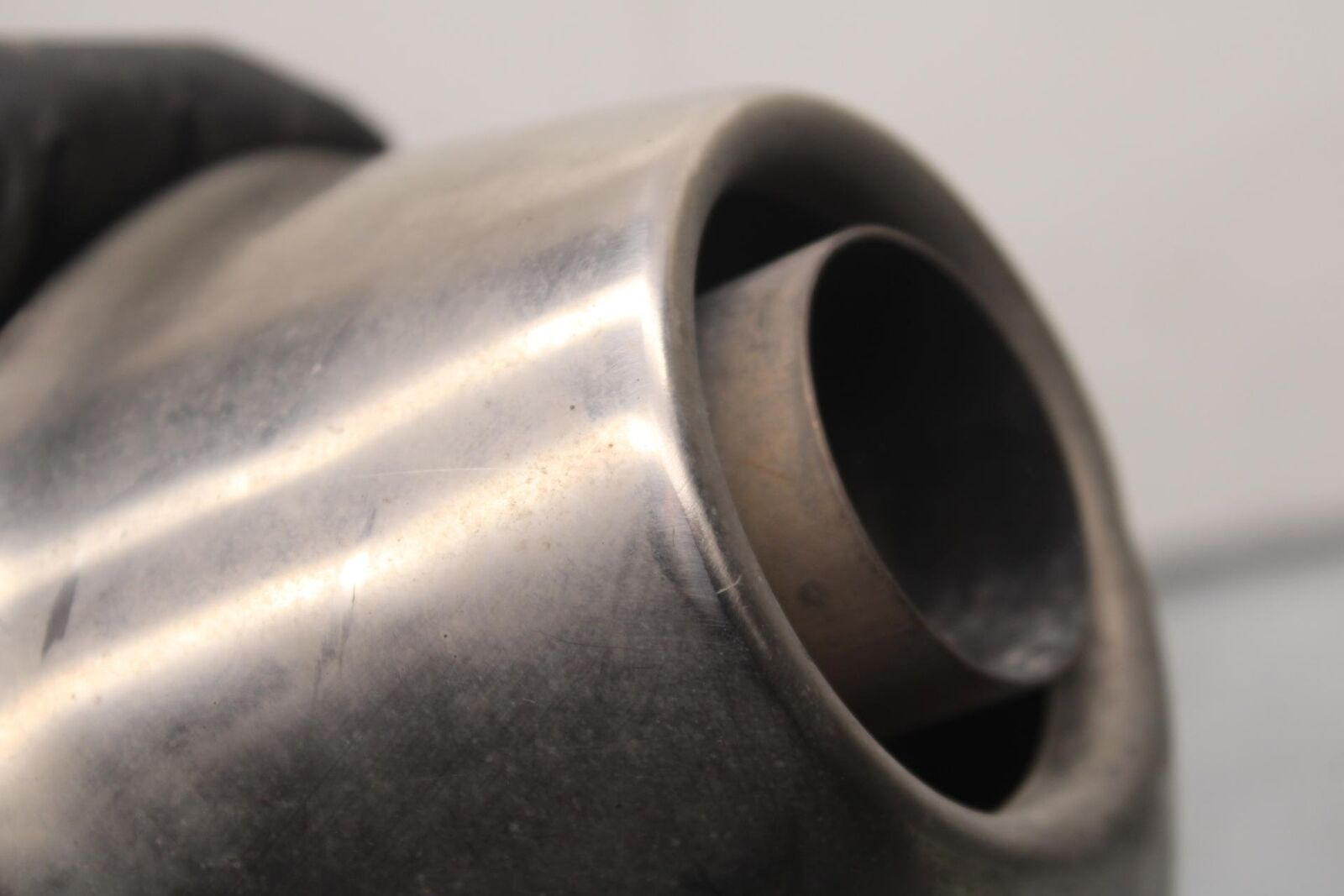 2011 Suzuki GSXR600 EXHAUST PIPE MUFFLER SLIP ON CAN SILENCER BB605