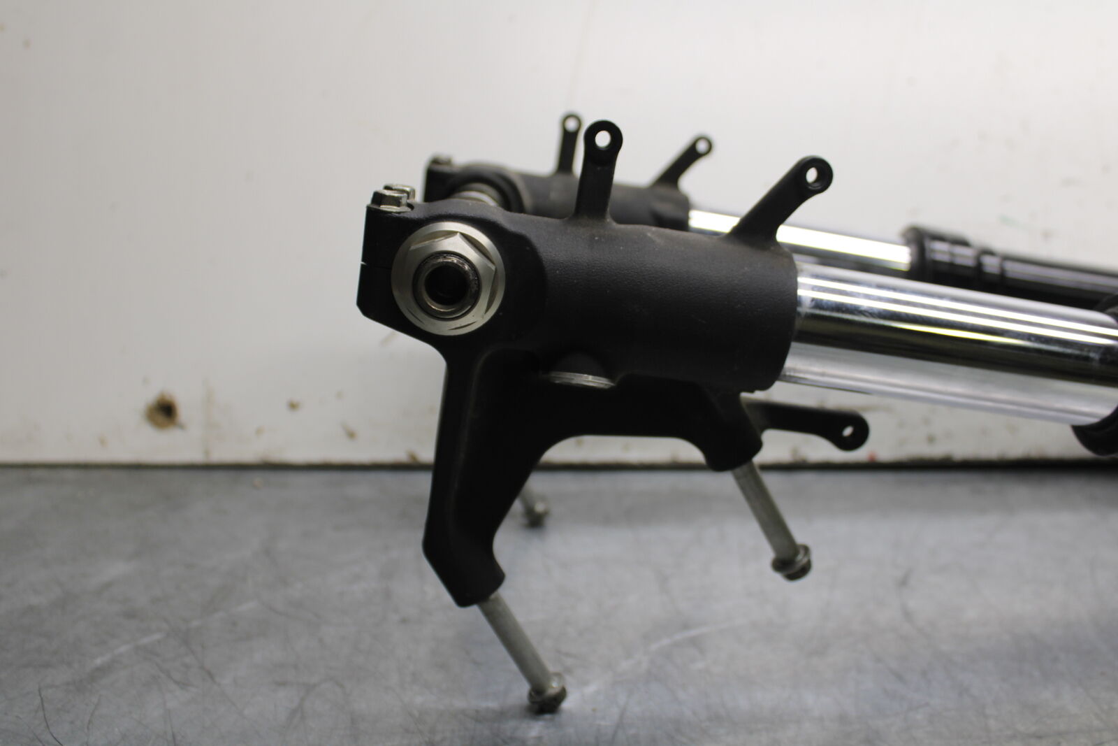 08-10 SUZUKI GSXR 600 COMPLETE FRONT END FORKS SUSPENSION TRIPLE TREE BB00