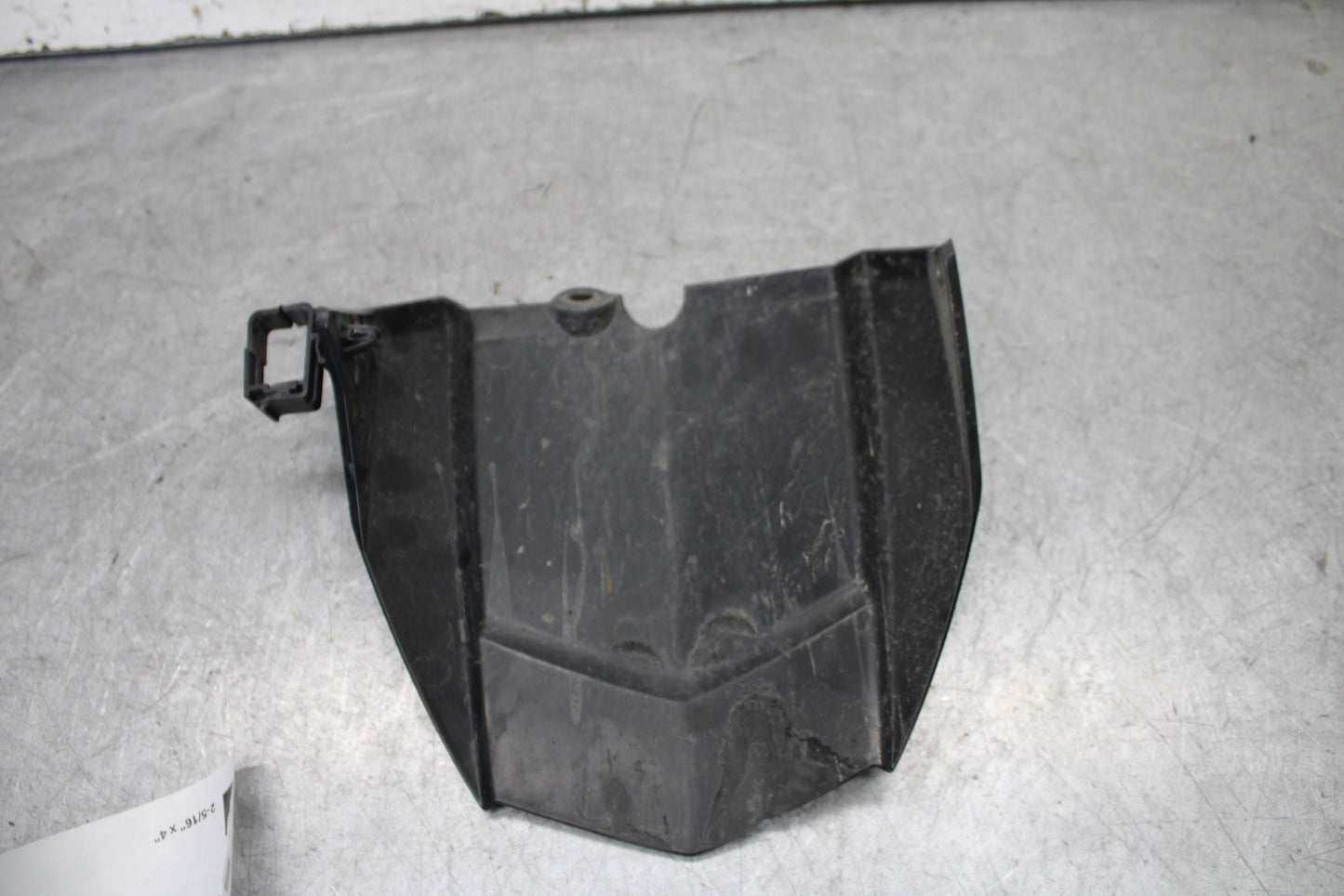 16-21 YAMAHA XSR900 REAR BACK WHEEL TIRE HUGGER FENDER BB664