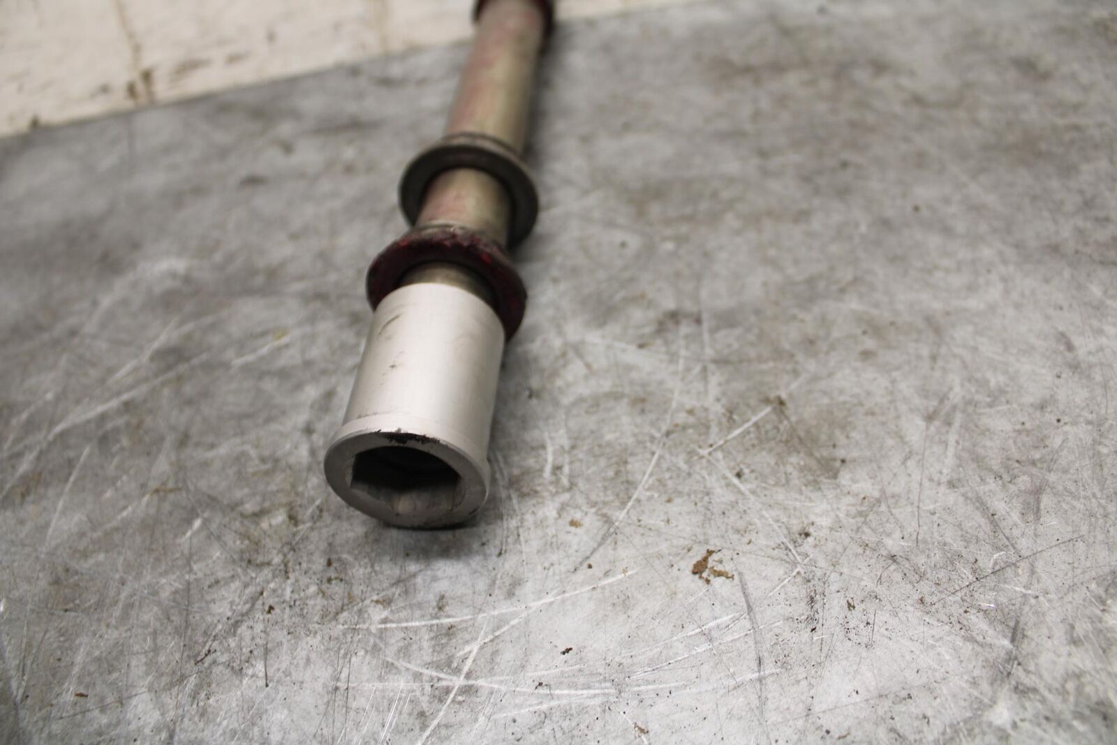 09-12 KAWASAKI NINJA ZX6R FRONT WHEEL RIM AXLE PIVOT BOLT bb544