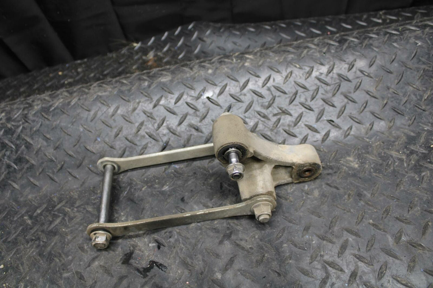 13-18 KAWASAKI NINJA ZX6R REAR DOGBONE SHOCK LINKAGE LINK BB203