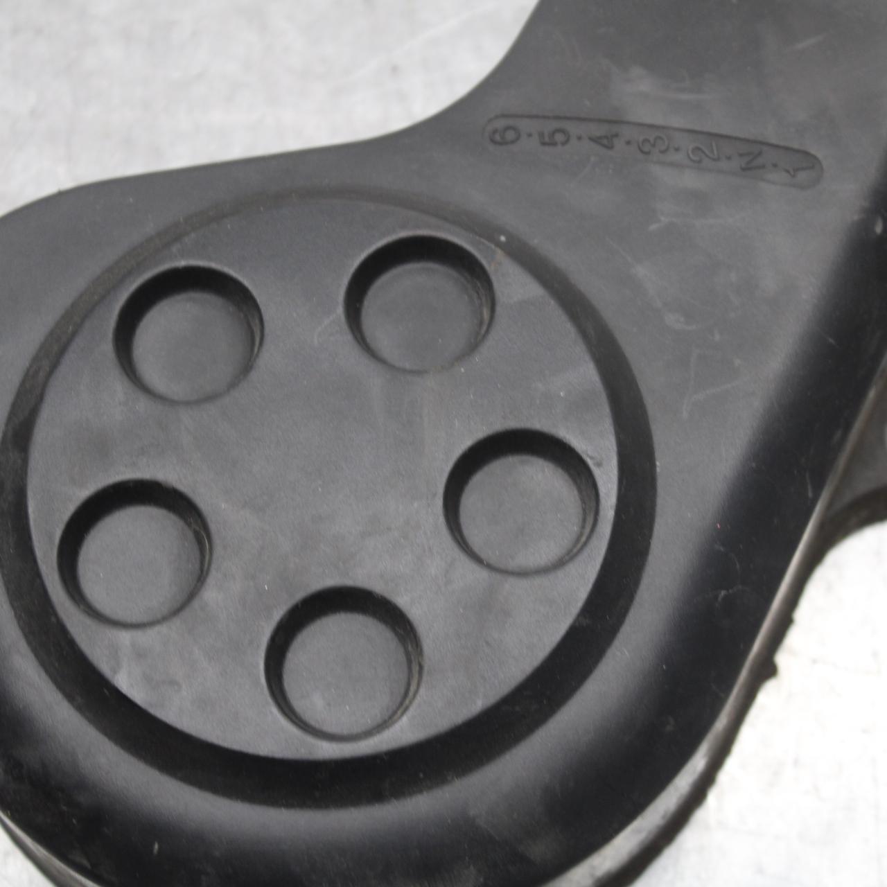 01-06 HONDA CBR600F4I ENGINE SPROCKET COVER BB644