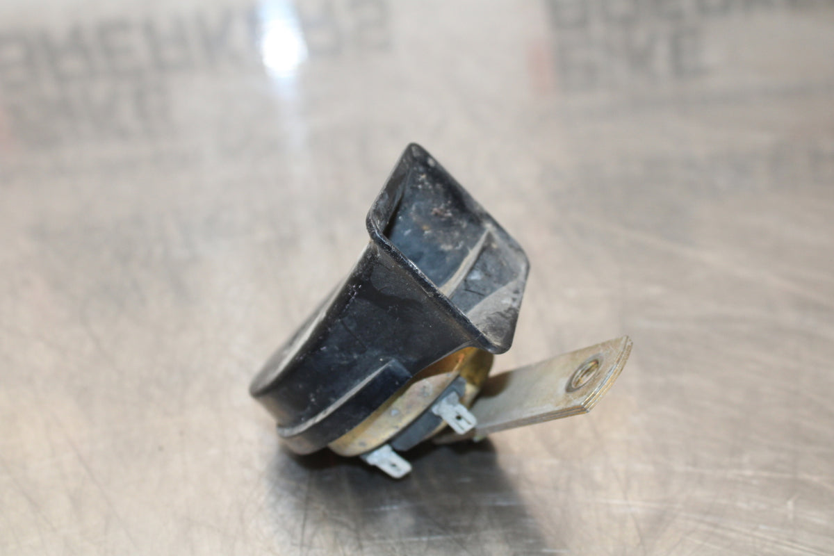 08 MOTO GUZZI BREVA 750 HORN SIGNAL BB154