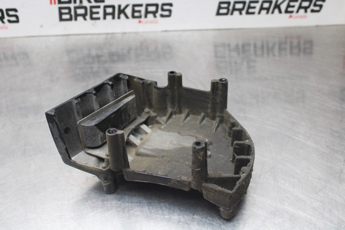 06 KAWASAKI VULCAN 900 ENGINE SPROCKET PULLEY COVER BB799