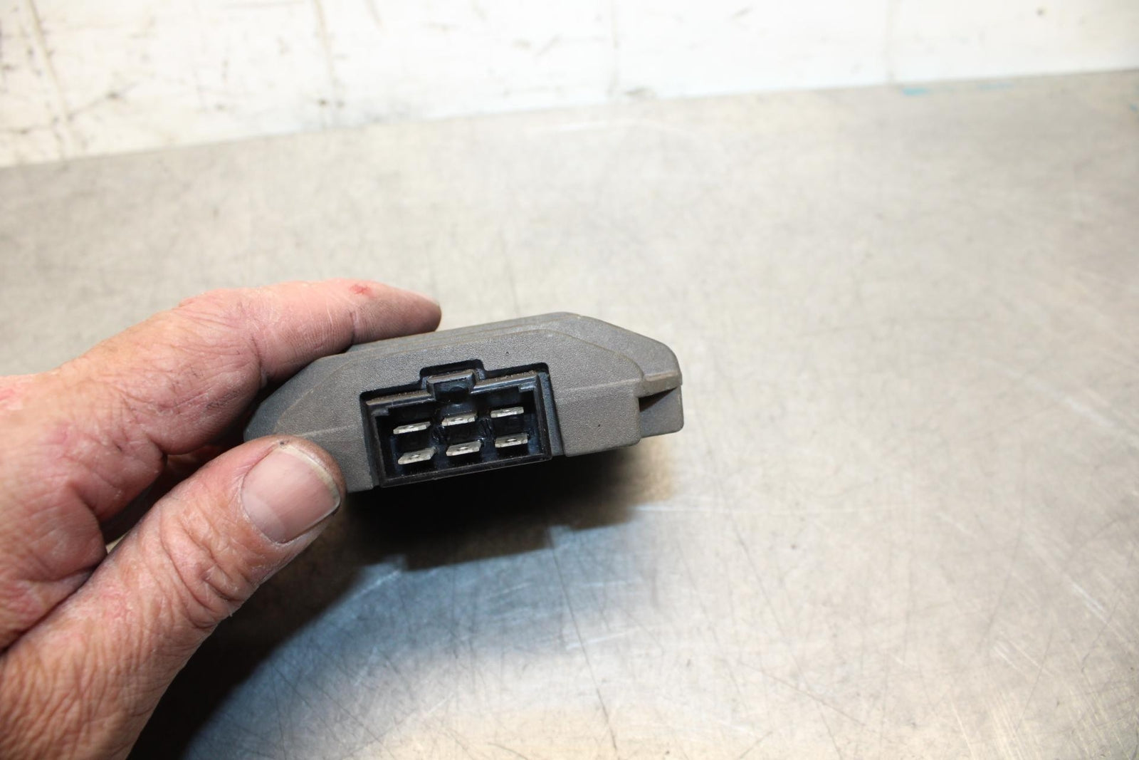 2001 Kawasaki Ninja ZX6 ZX600E RECTIFIER VOLTAGE REGULATOR BB547