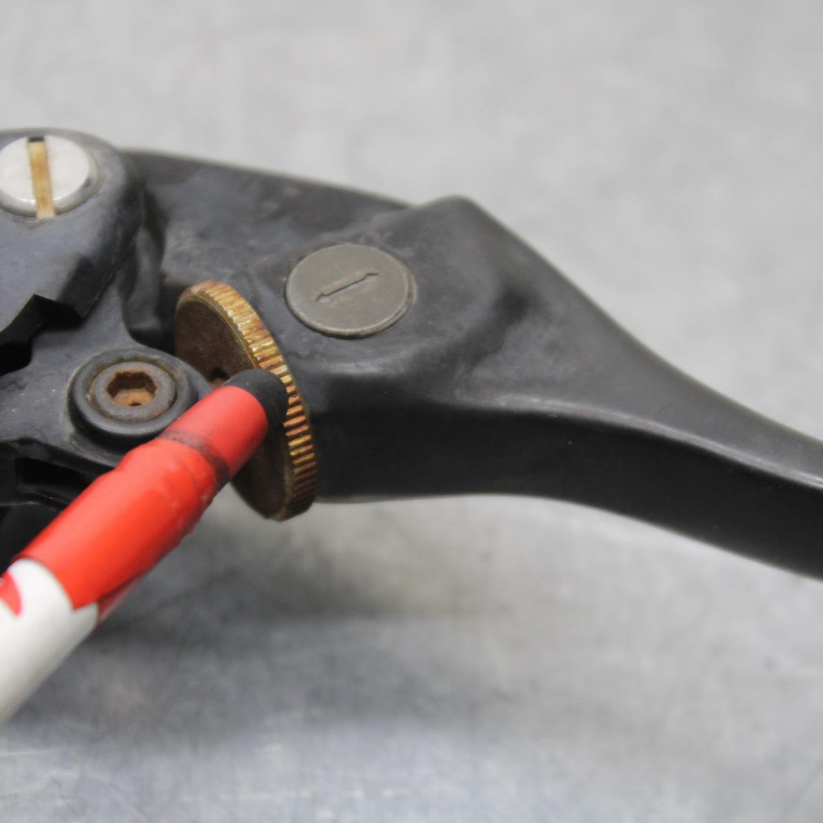 01-06 HONDA CBR600F4I FRONT BRAKE MASTER CYLINDER w/ LEVER 45510-MBW-016 BB644