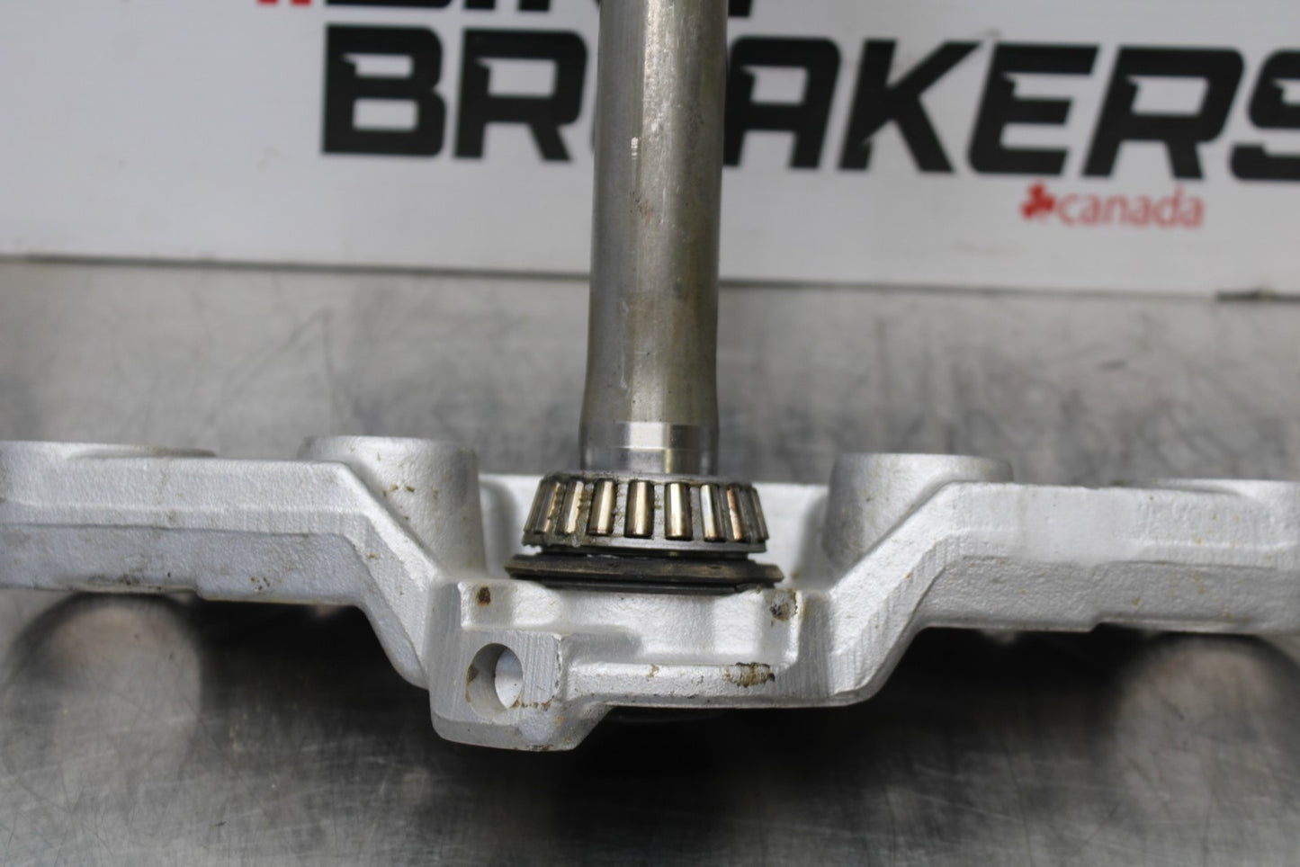 08 KAWASAKI VULCAN 900 FRONT FORKS CLAMP LOWER TRIPLE TREE STEM BB184