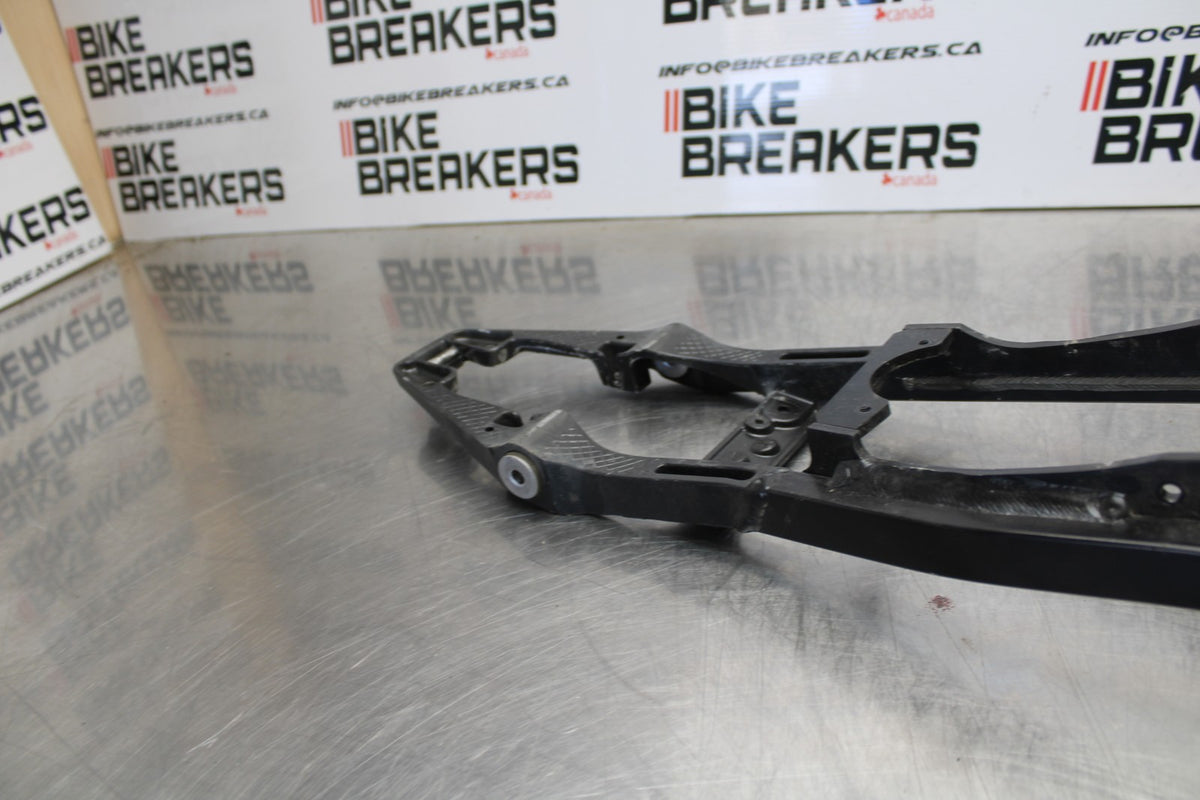 07-08 KAWASAKI NINJA ZX6R REAR BACK TAIL SUBFRAME SUB FRAME BB175