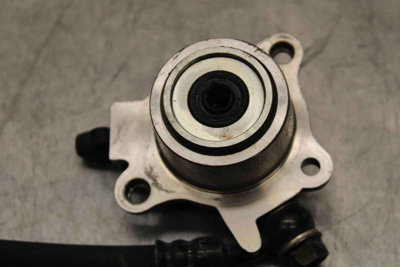 2008 Honda Interceptor 800 VFR800A ABS CLUTCH SLAVE PISTON CYLINDER BB566