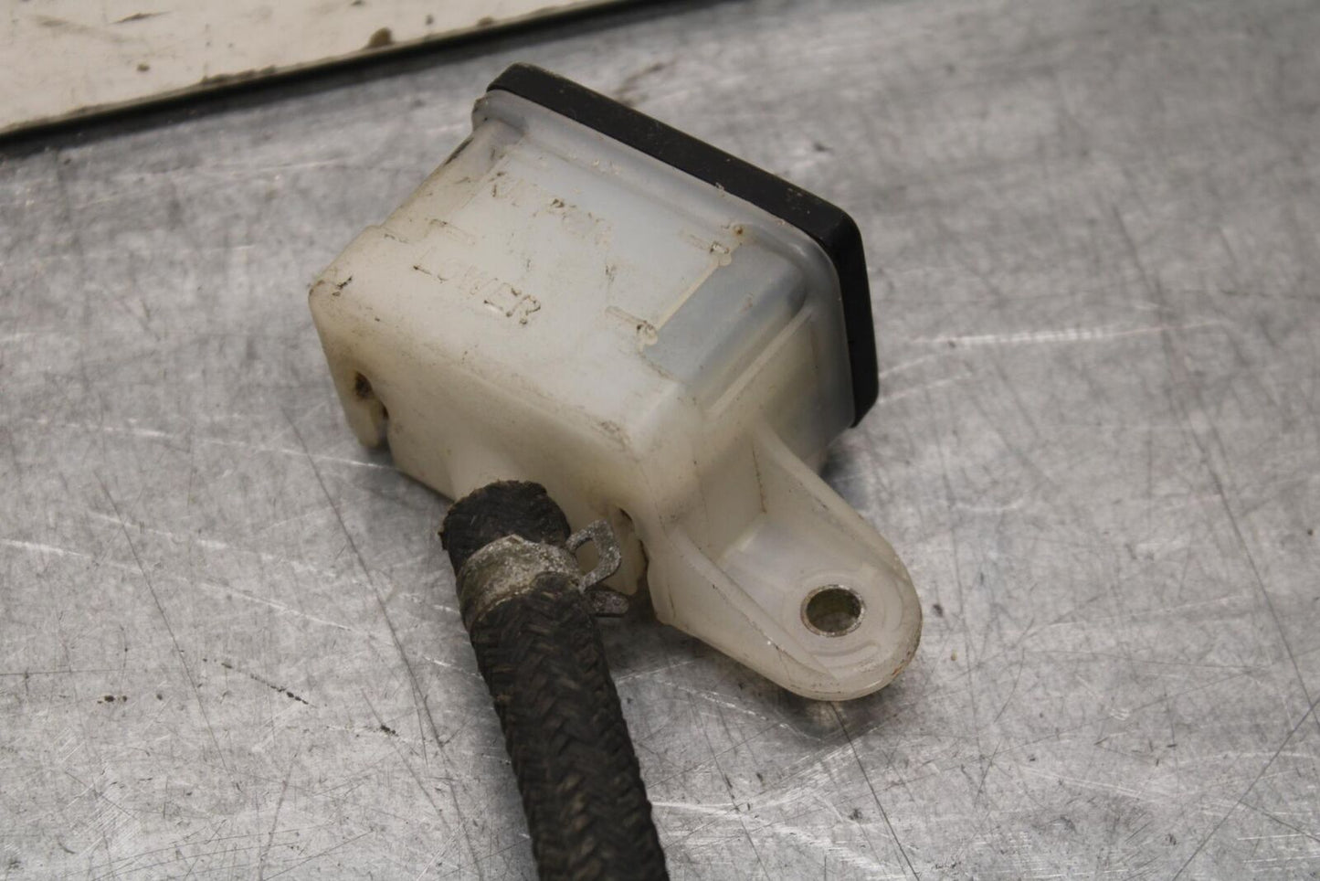 03-04 HONDA CBR600RR REAR BACK BRAKE MASTER CYLINDER W RESERVOIR  BB637