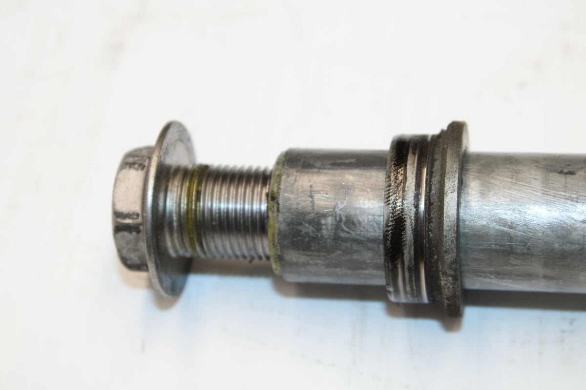 04-05 HONDA CBR1000RR FRONT WHEEL RIM AXLE PIVOT BOLT BB242