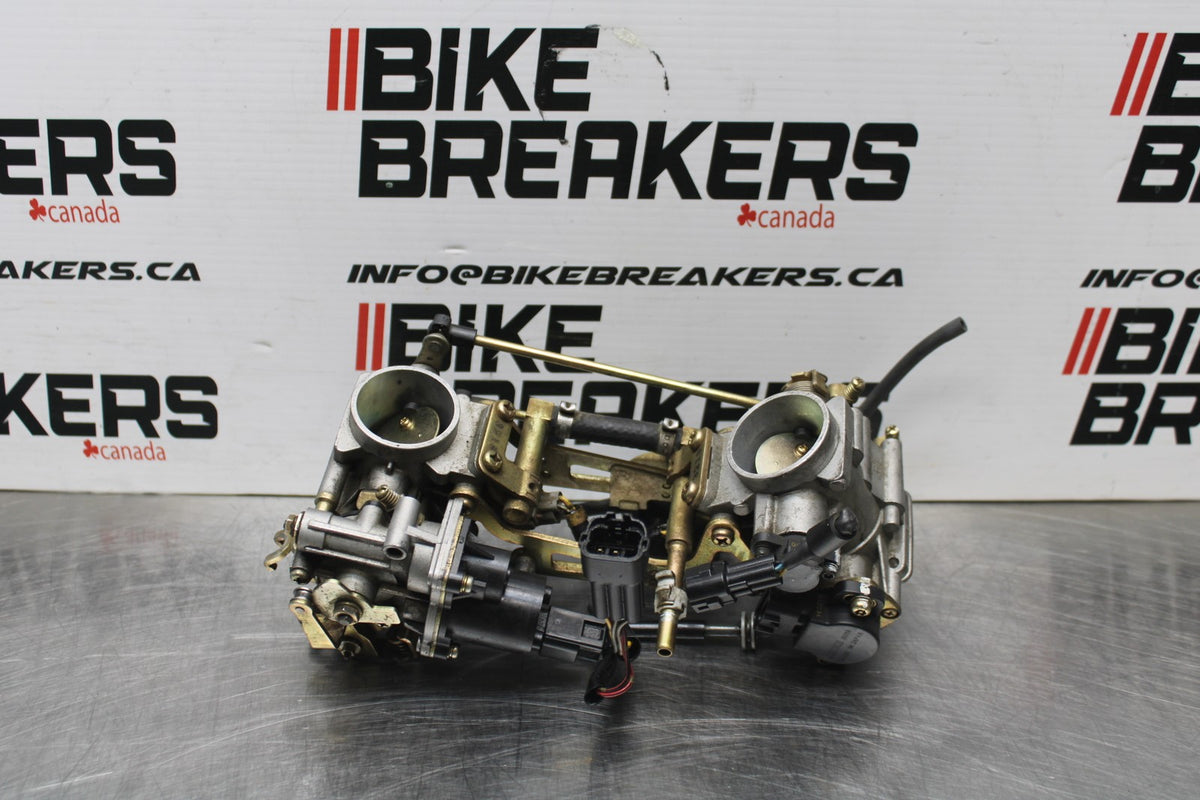 03 SUZUKI SV650 MAIN FUEL INJECTORS / THROTTLE BODIES BB846