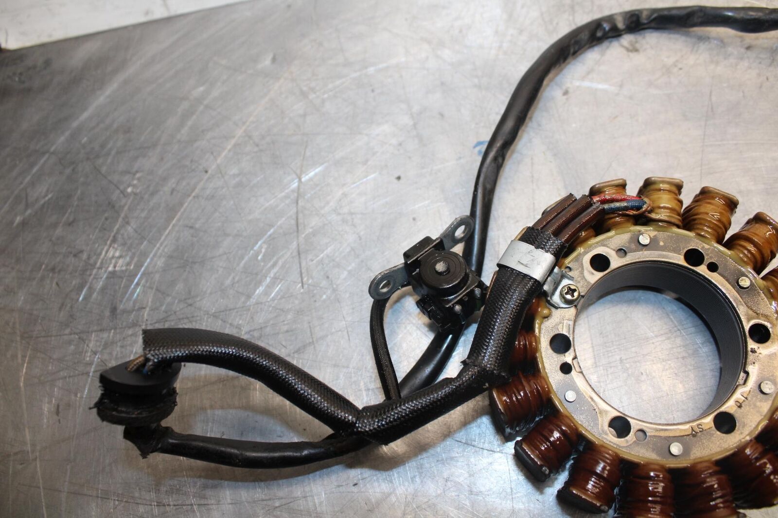 1998 Suzuki TL1000S STATOR GENERATOR ALTERNATOR MAGNETO BB508