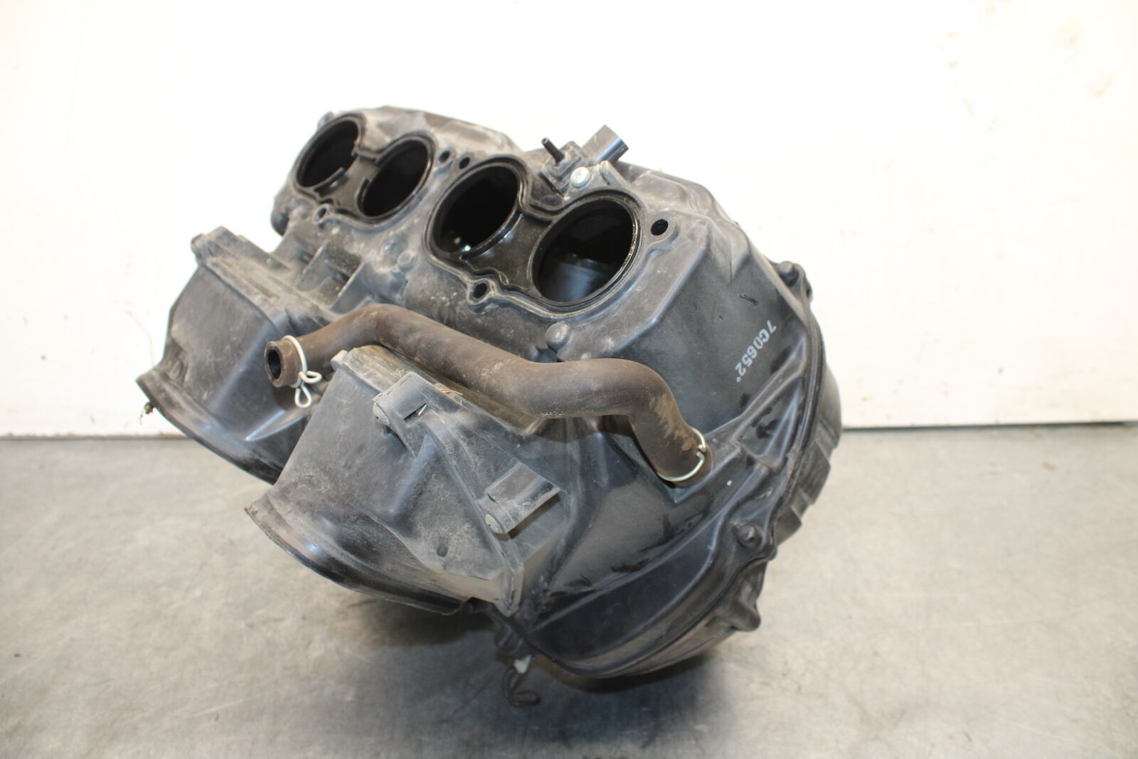 07-12 HONDA CBR600RR AIRBOX AIR INTAKE FILTER 17220-MFJ-D00 17240-MFJ-D00 BB672
