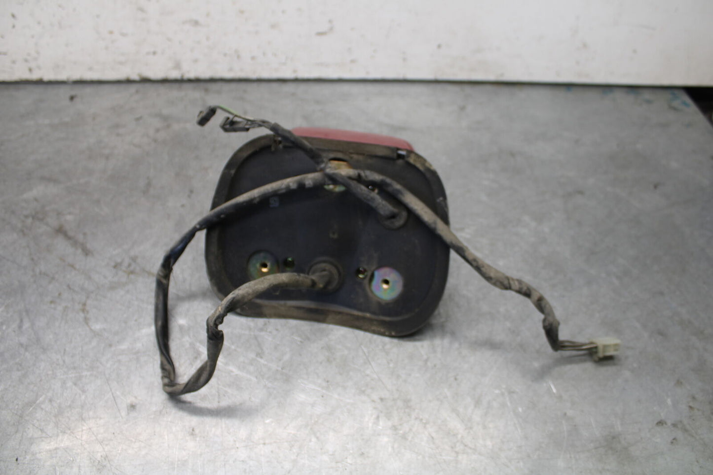 05-09 SUZUKI BOULEVARD C90 TAILLIGHT REAR TAIL BRAKE LIGHT BB692