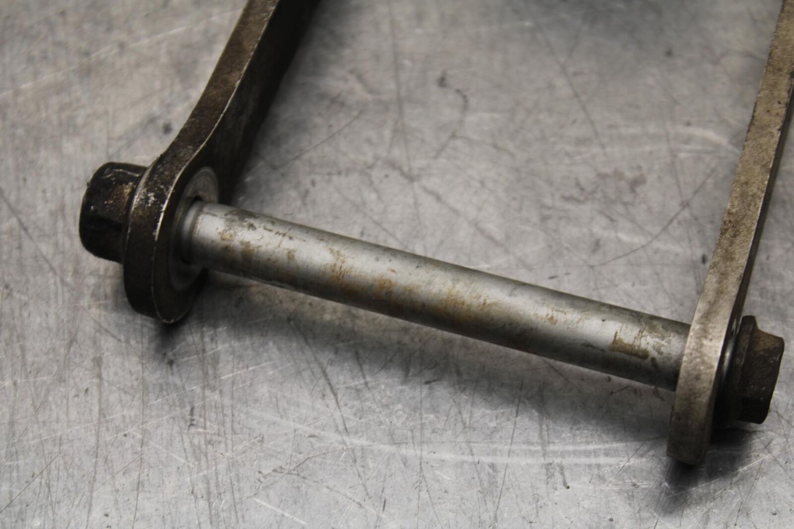 09-12 KAWASAKI NINJA ZX6R REAR DOGBONE SHOCK LINKAGE LINK BB617