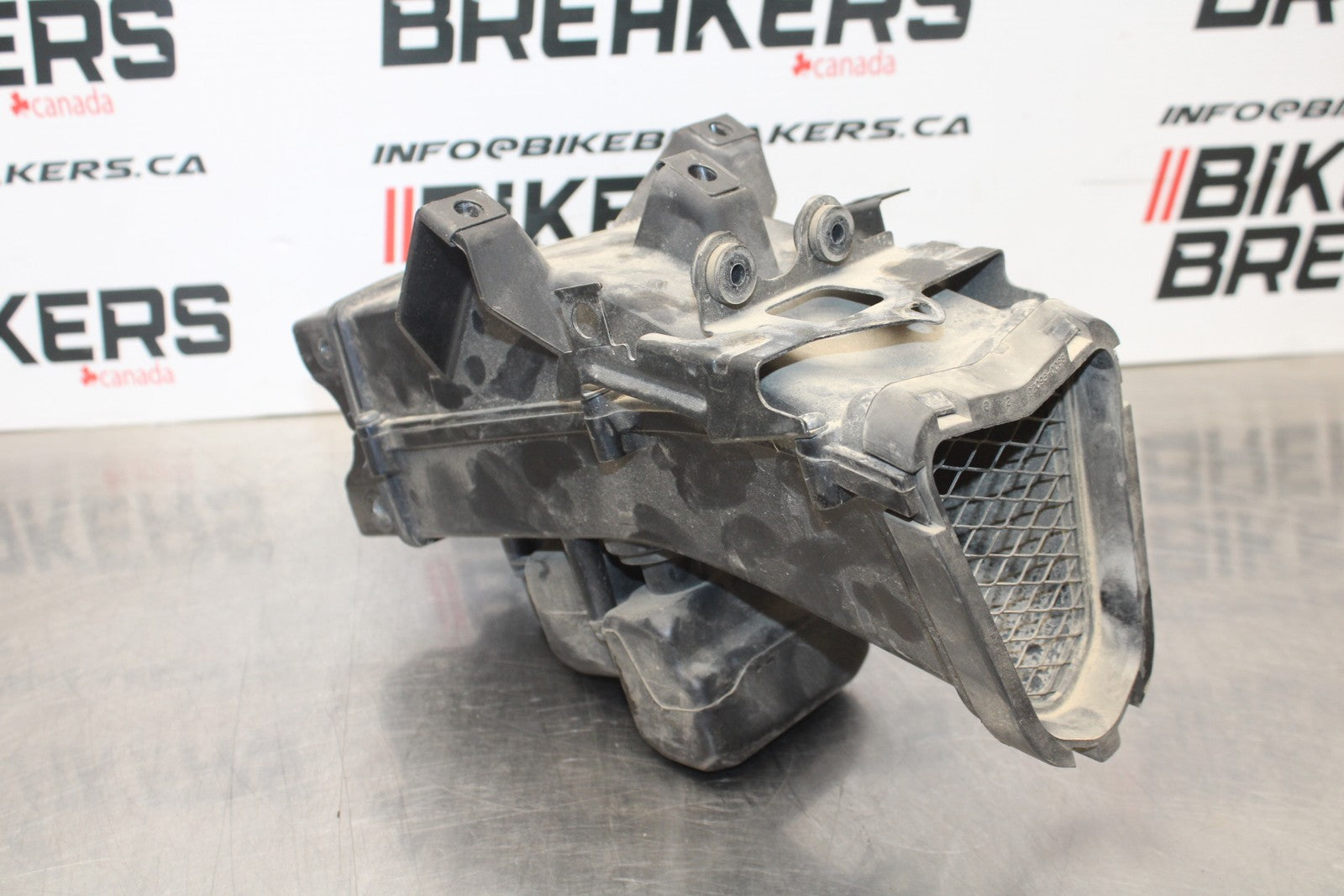 07-08 KAWASAKI NINJA ZX6R RAM AIR INTAKE TUBE DUCT 39045-0030 BB203