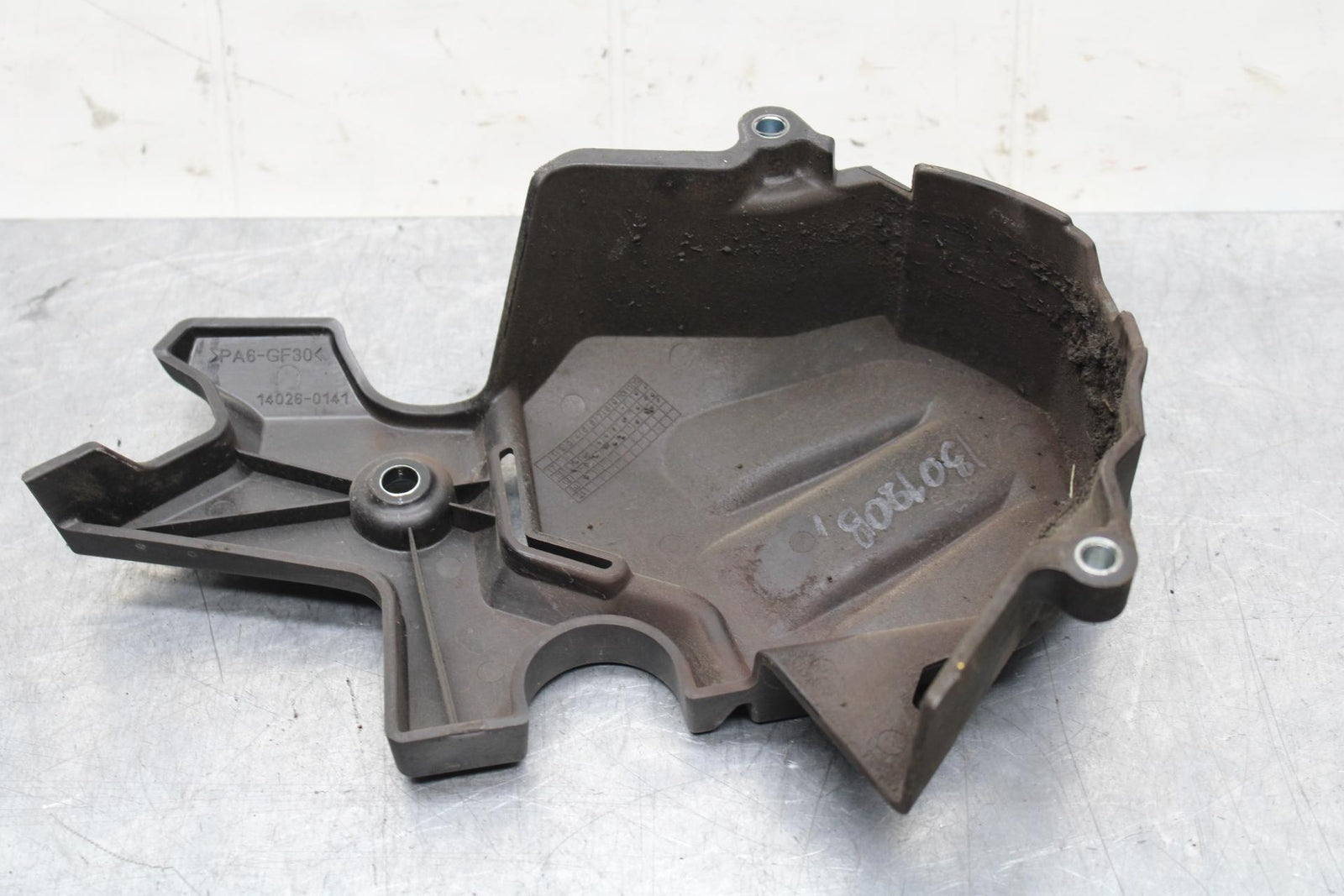 19-22 KAWASAKI Z400 ENGINE SPROCKET COVER BB586