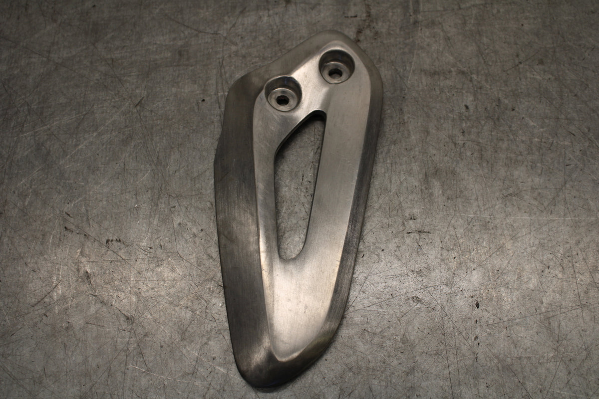 19-21 TRIUMPH SPEED TWIN 1200 RIGHT REARSET REAR SET HEEL GUARD COVER  BB653