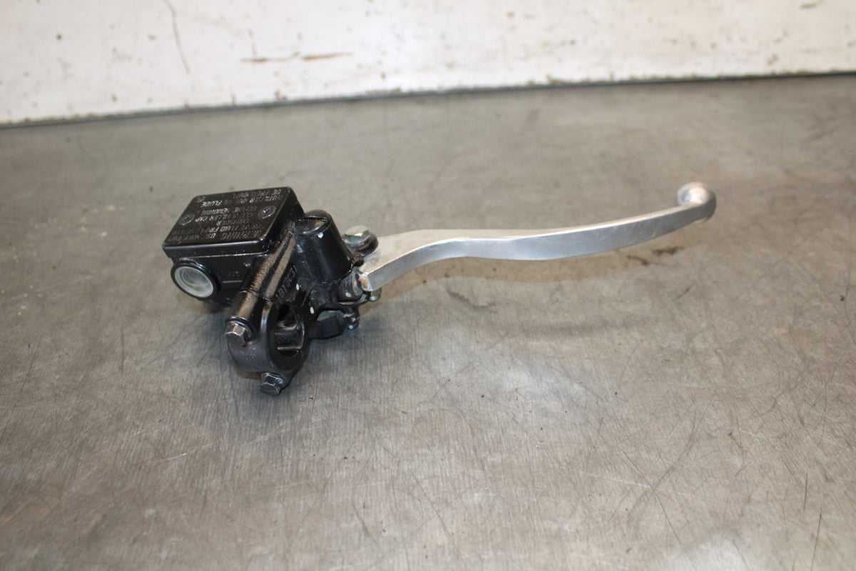 13-15 HONDA CBR500R FRONT BRAKE MASTER CYLINDER w/ LEVER 45510-MGZ-305 BB704