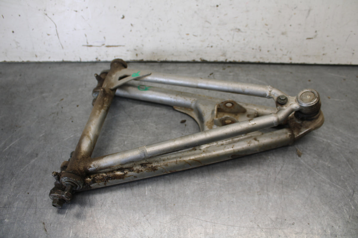 01-05 YAMAHA RAPTOR 660R FRONT LOWER UPPER RIGHT CONTROL A ARMS  BB695