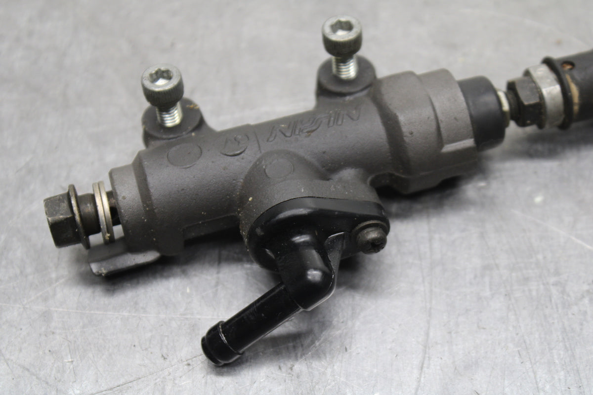 03-04 HONDA CBR600RR REAR BACK BRAKE MASTER CYLINDER BB127