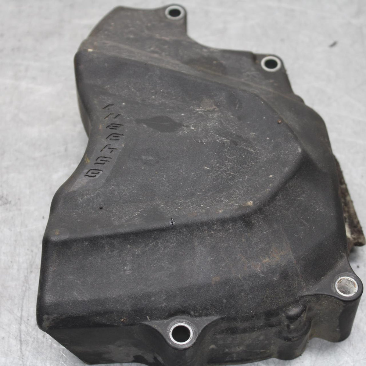 21 KAWASAKI NINJA ZX6R ENGINE SPROCKET COVER BB647