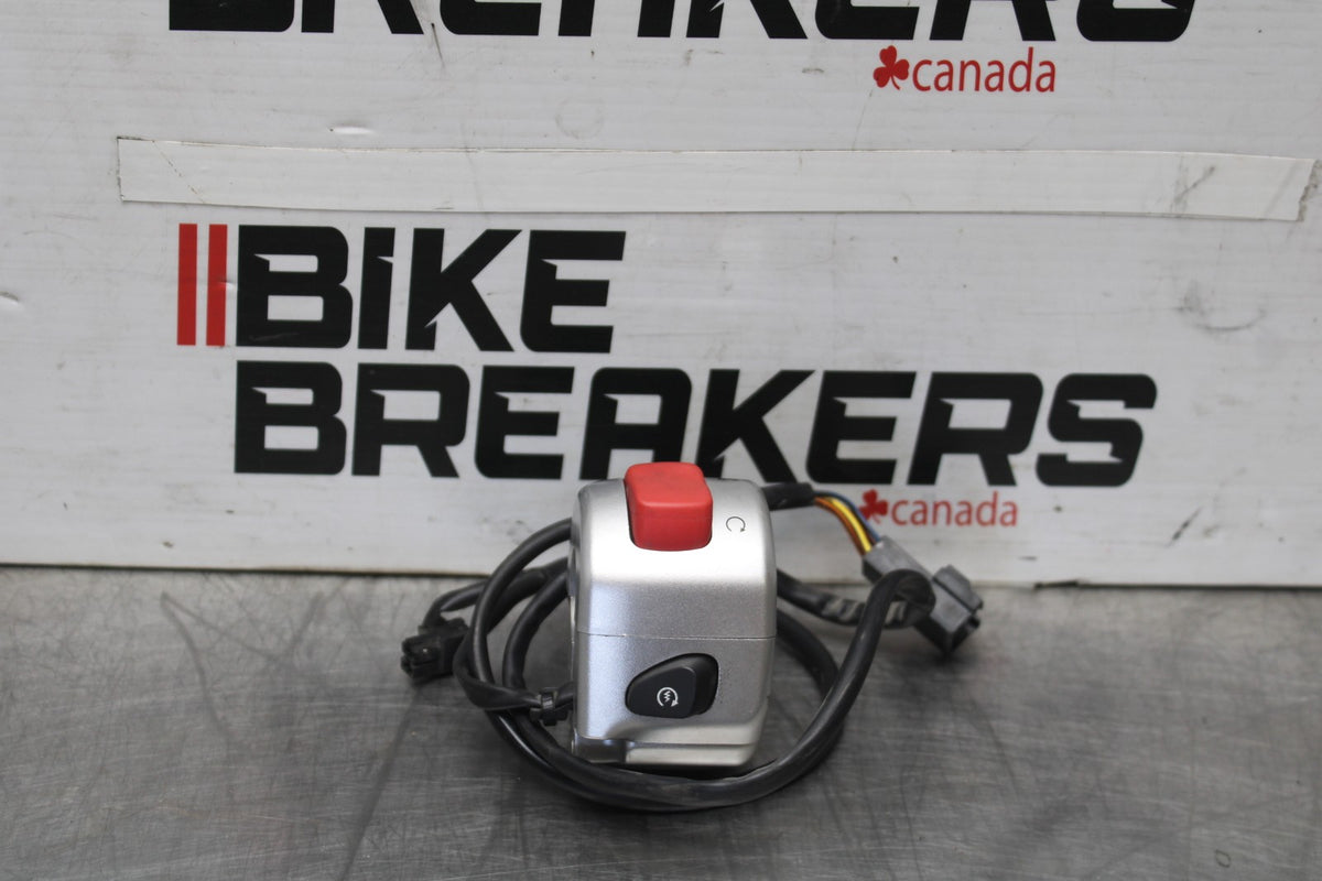 05-09 SUZUKI BOULEVARD C90 RIGHT HANDLE BAR KILL OFF START SWITCHES BB918