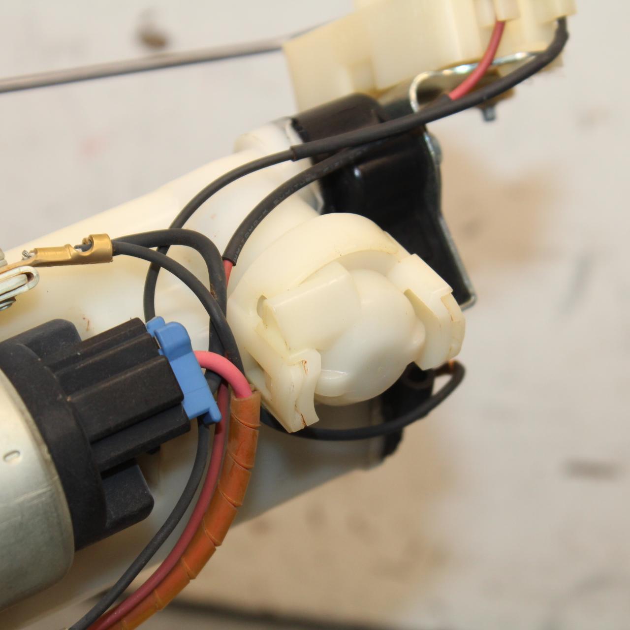 06-07 SUZUKI GSXR 600 750 FUEL PUMP GAS PETROL SENDER UNIT BB648