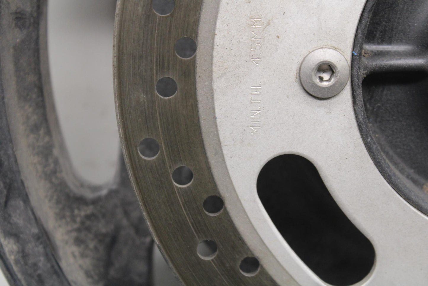 03-08 KAWASAKI VULCAN 1600 FRONT WHEEL LEFT RIGHT BRAKE ROTORS DISCS BB616