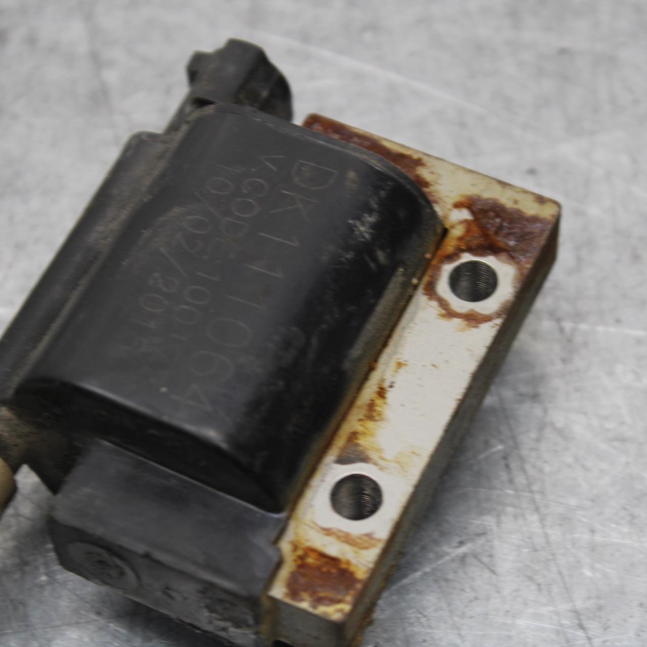 16-24 KTM 390 RC IGNITION COIL SPARK PLUG CAP  BB648