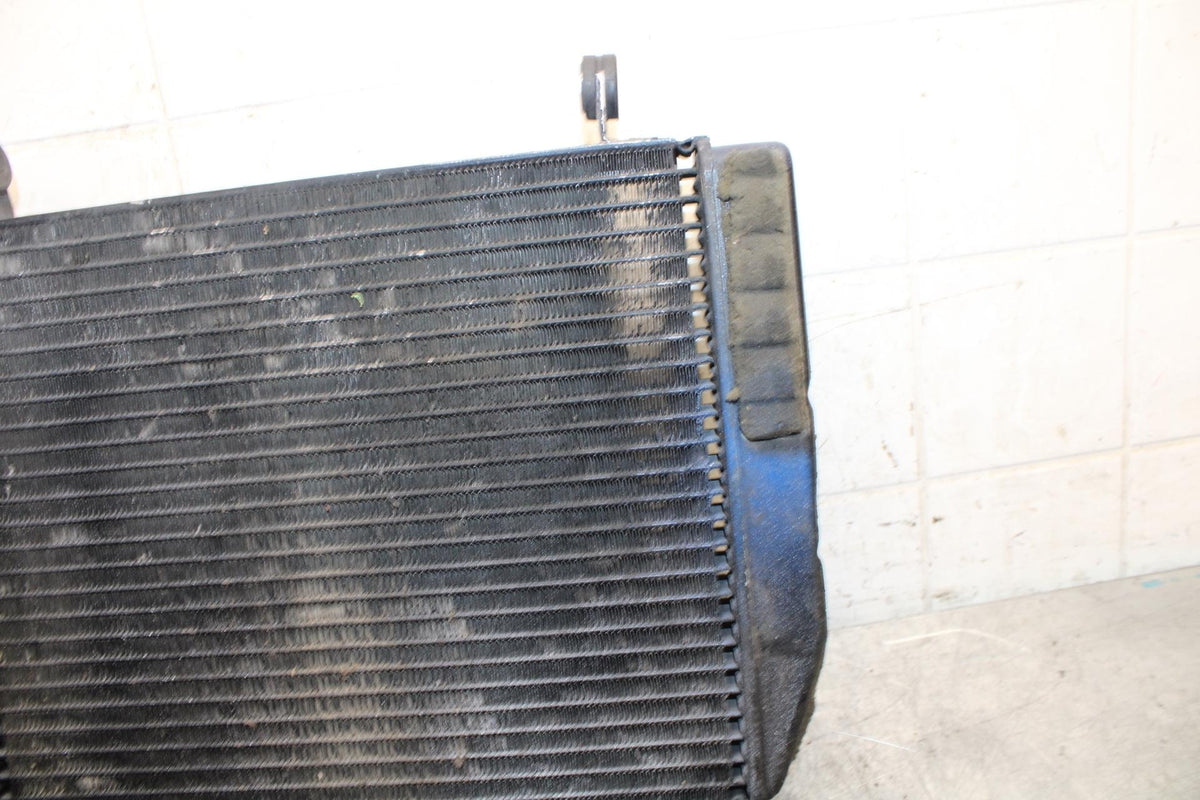 2002 Yamaha YZF R6 ENGINE RADIATOR MOTOR COOLER COOLING RADIATER BB545