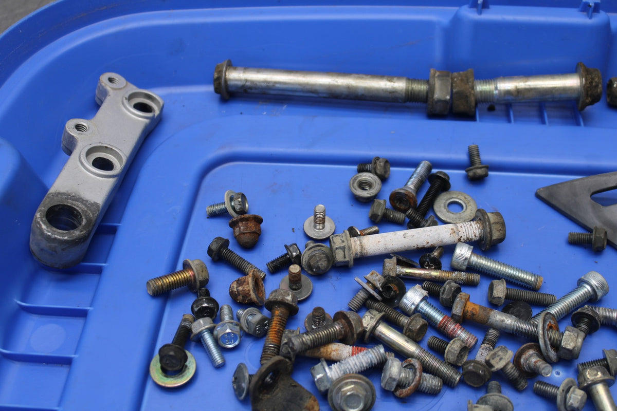 06 KAWASAKI KLR650 MOUNTING BOLTS HARDWARE SCREWS BB919