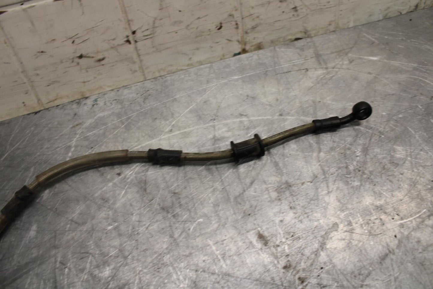 18 YAMAHA YZF R1  FRONT BRAKE CALIPER HOSES LINES BB473