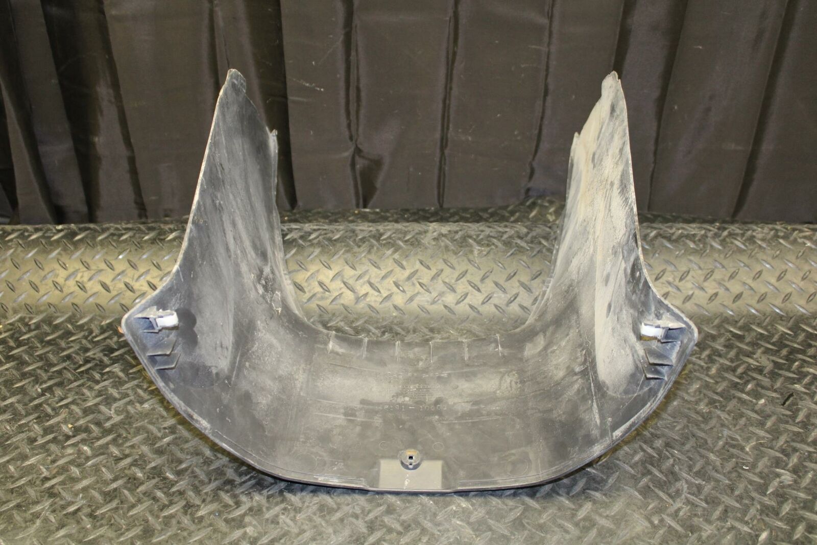 07 SUZUKI BURGMAN 650 FLOOR BOARD ENGINE COVER 48191-10G01 BB183