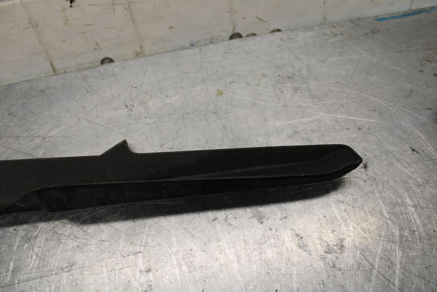 05-06 HONDA CBR600RR REAR BACK DRIVE CHAIN GUARD COVER SHIELD BB444