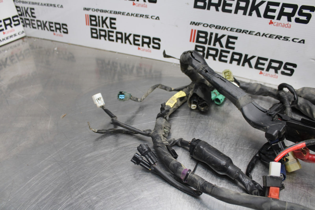 13 YAMAHA YZF R1 MAIN ENGINE WIRING HARNESS MOTOR WIRE LOOM BB781