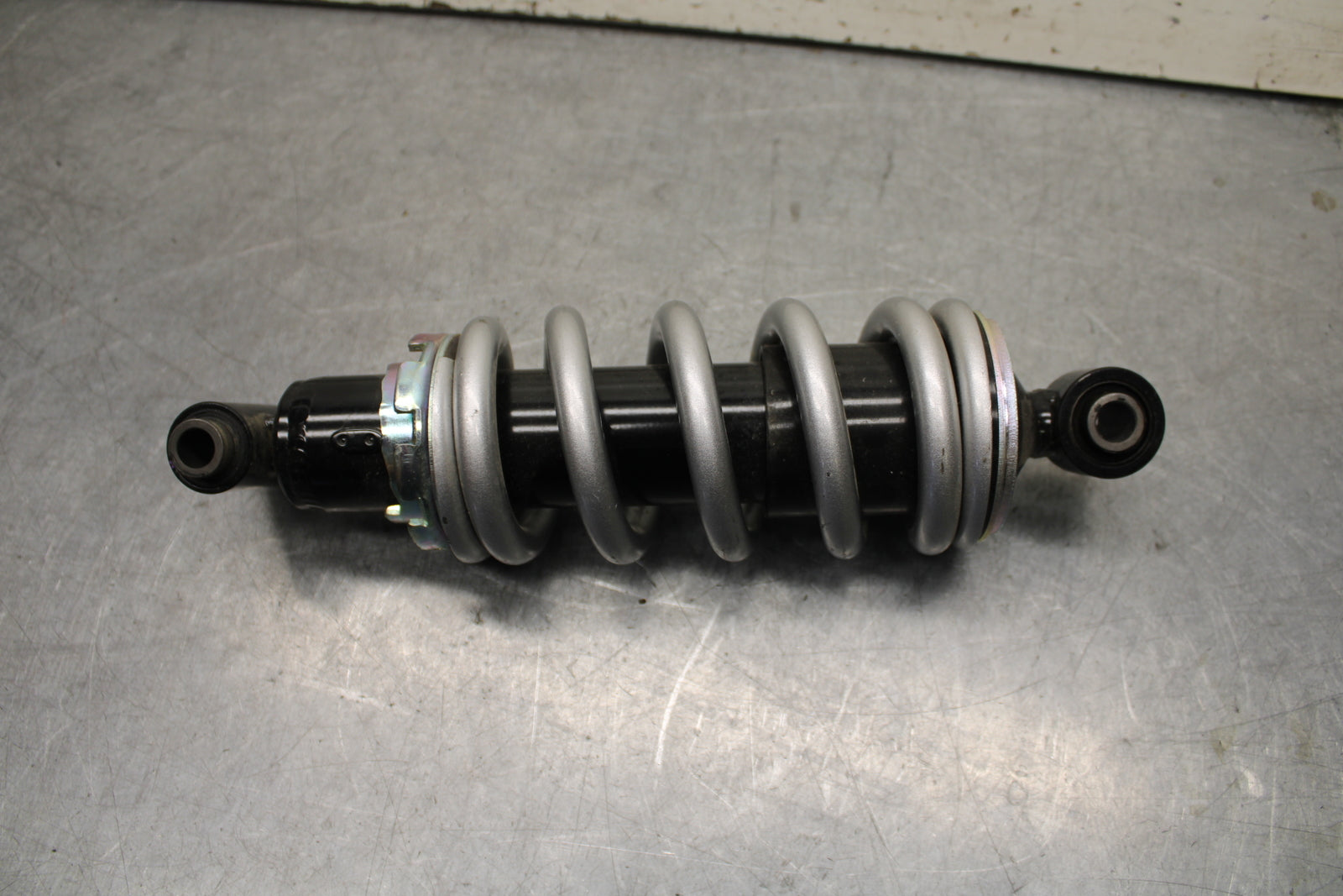 15-17 YAMAHA YZF R3 REAR BACK SHOCK ABSORBER SUSPENSION BB651