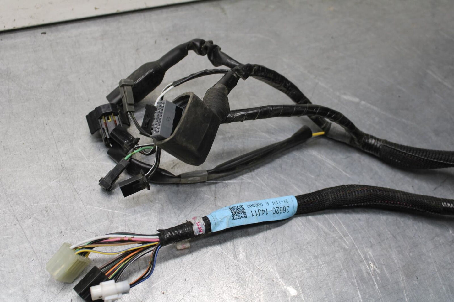11-23 SUZUKI GSXR 750 MAIN ENGINE WIRING HARNESS MOTOR WIRE LOOM BB630
