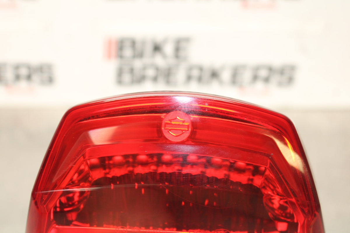 22 HARLEY-DAVIDSON PAN AMERICA 1250 REAR TAIL TAILLIGHT BACK BRAKE LIGHT BB910