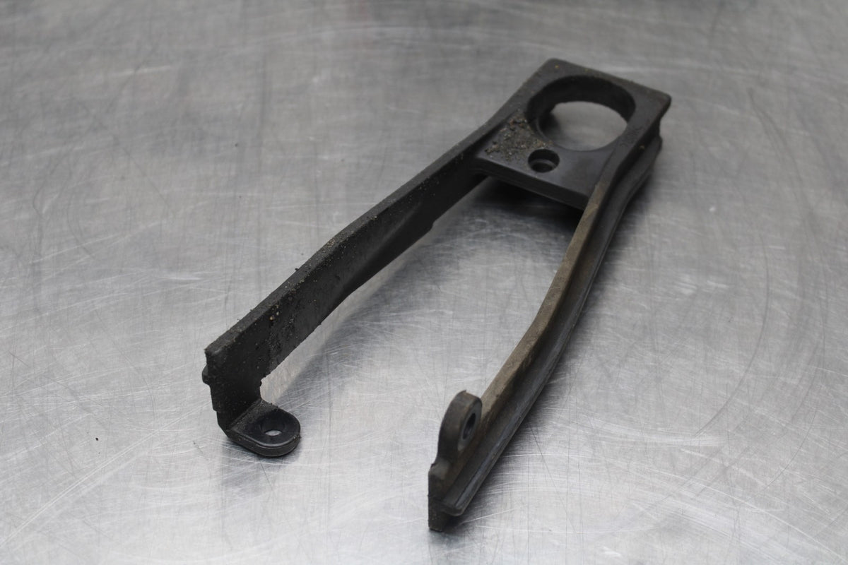 06-07 SUZUKI GSXR 600 SWINGARM CHAIN BUFFER SLIDER GUIDE BB845
