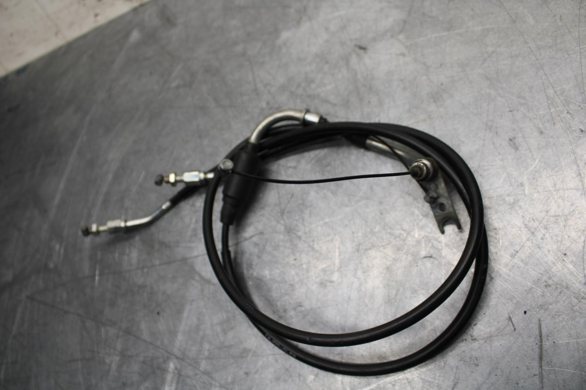 11-21 SUZUKI GSXR750 THROTTLE CABLES LINES BB486