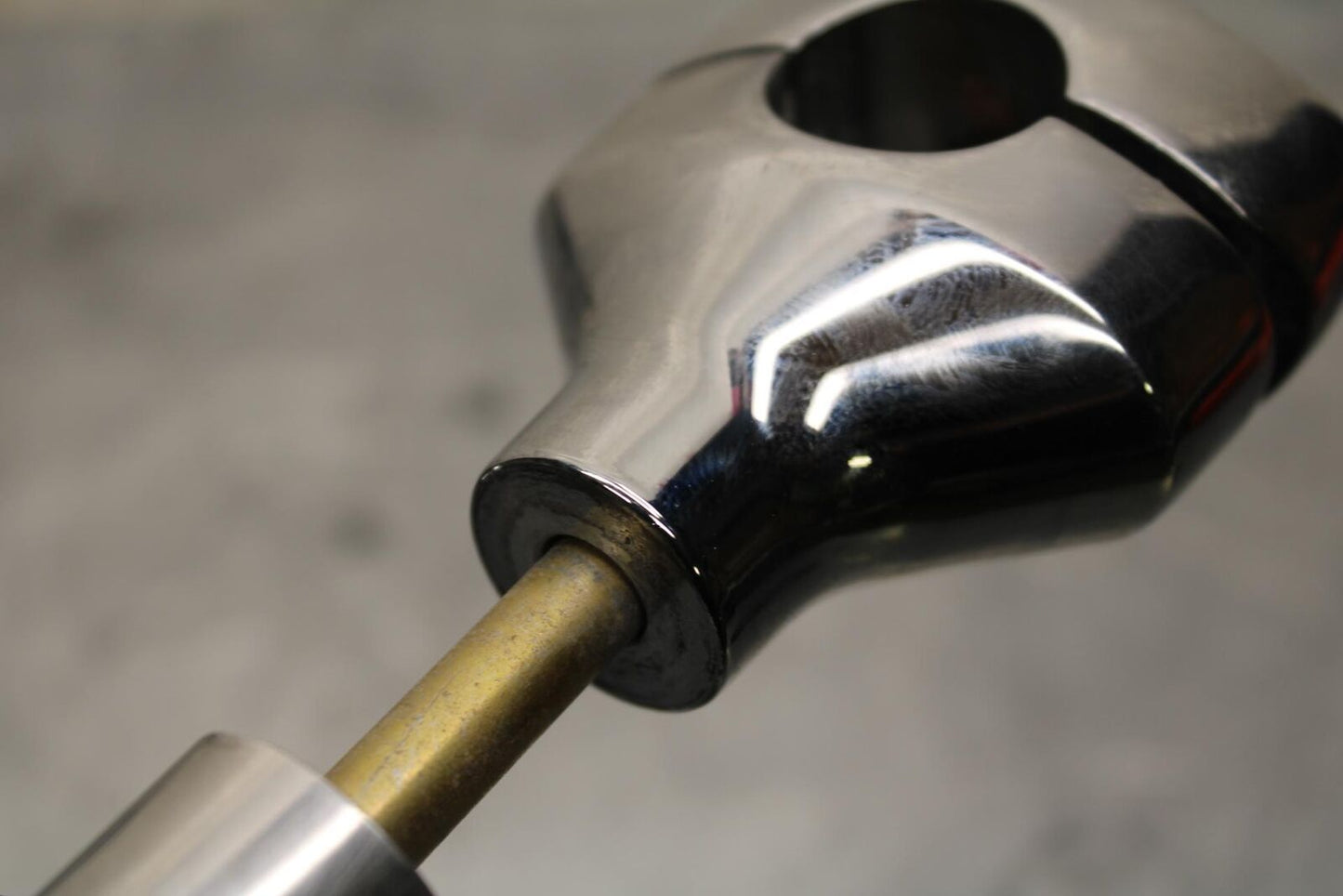 2005 Kawasaki Vulcan 1600 VN1600D Nomad HANDLEBAR RISERS BB556