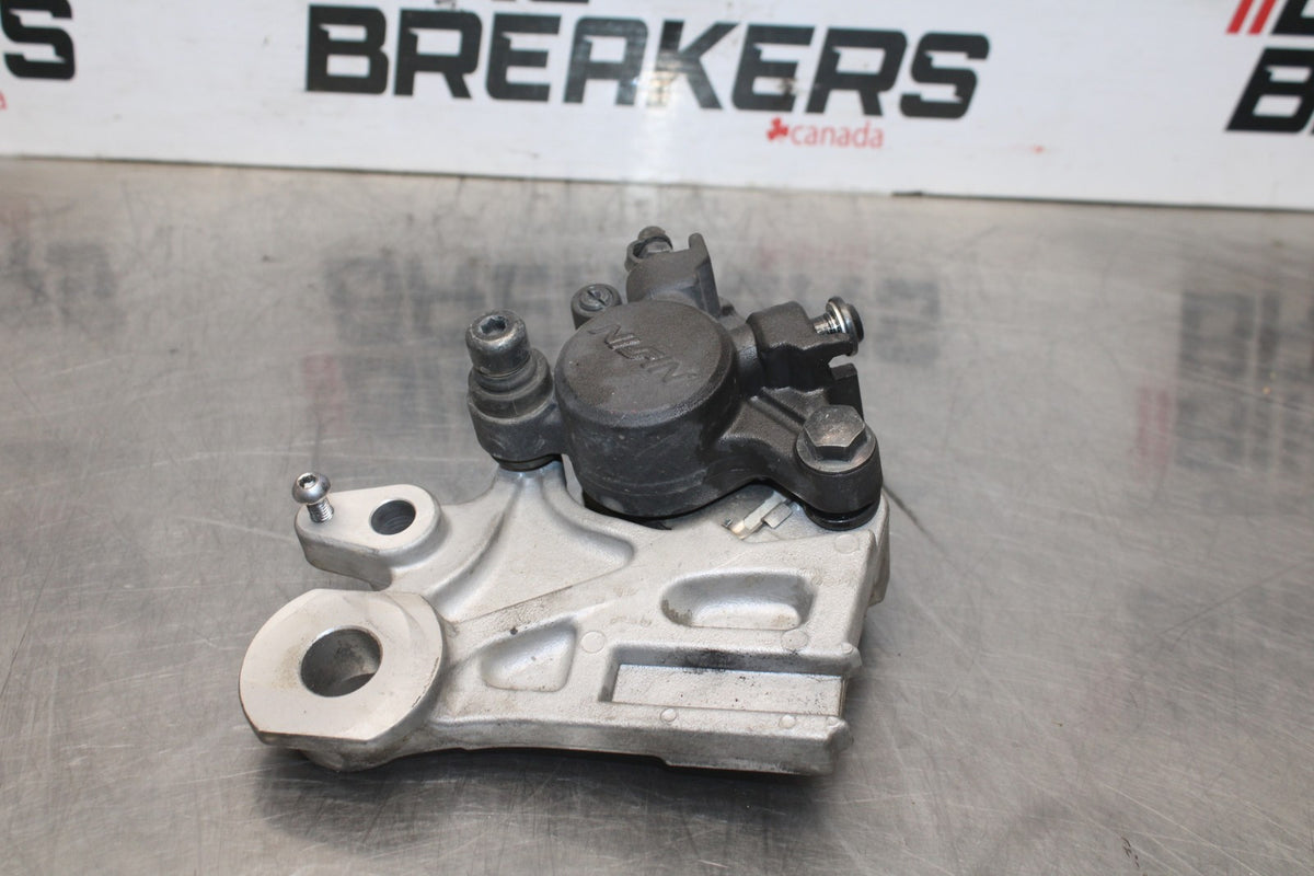 16 YAMAHA XSR900 REAR BACK BRAKE CALIPER W MOUNT BRACKET BB786