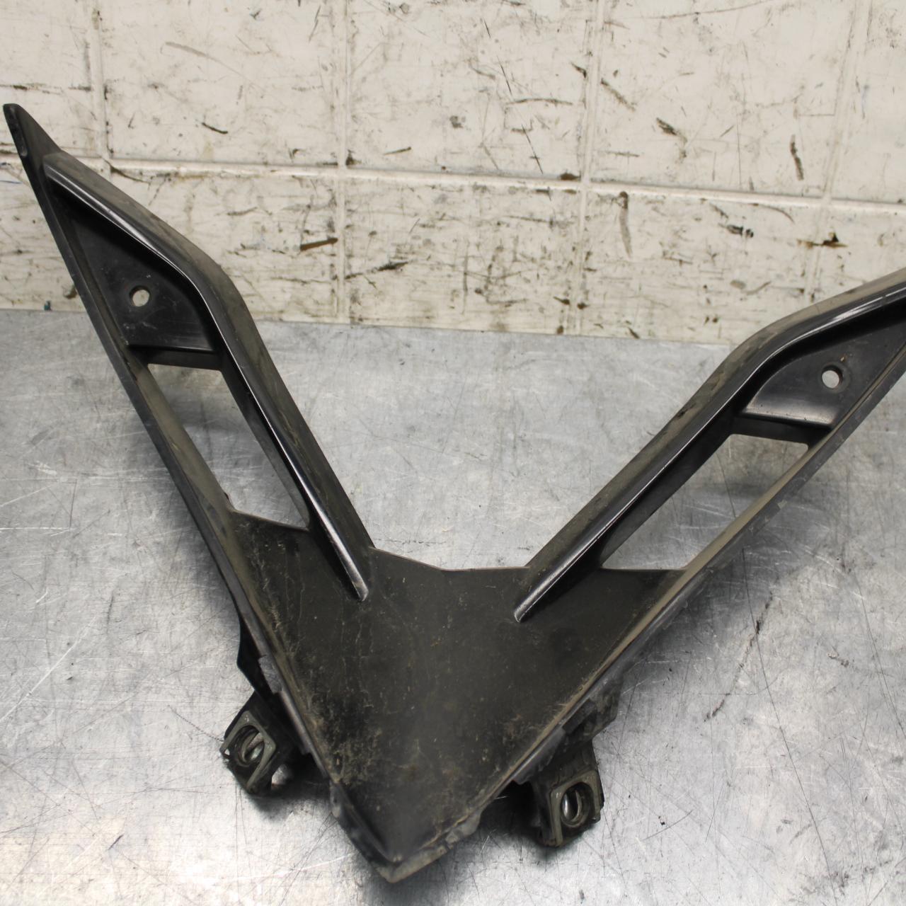 2007 Yamaha YZF R1 FRONT LOWER CENTER COWL FAIRING BB575