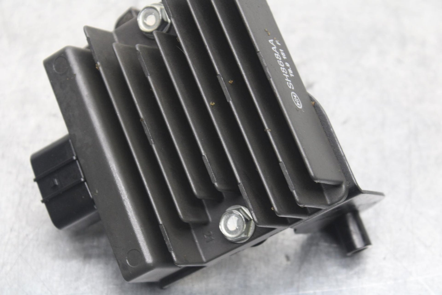 17-20 KAWASAKI NINJA 650 EX650 ABS RECTIFIER VOLTAGE REGULATOR BB88