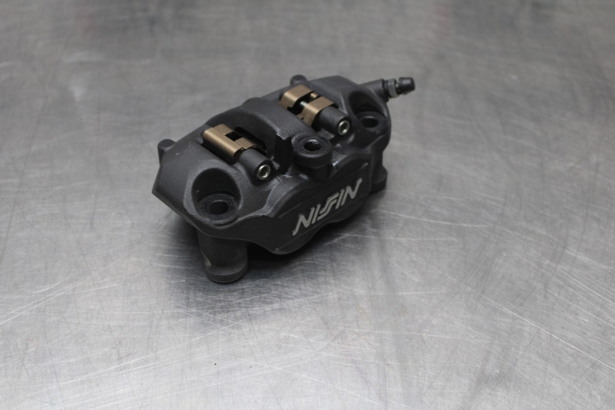 24-25 KAWASAKI NINJA ZX6R RIGHT LEFT FRONT BRAKE CALIPER SET PAIR BB785-CH