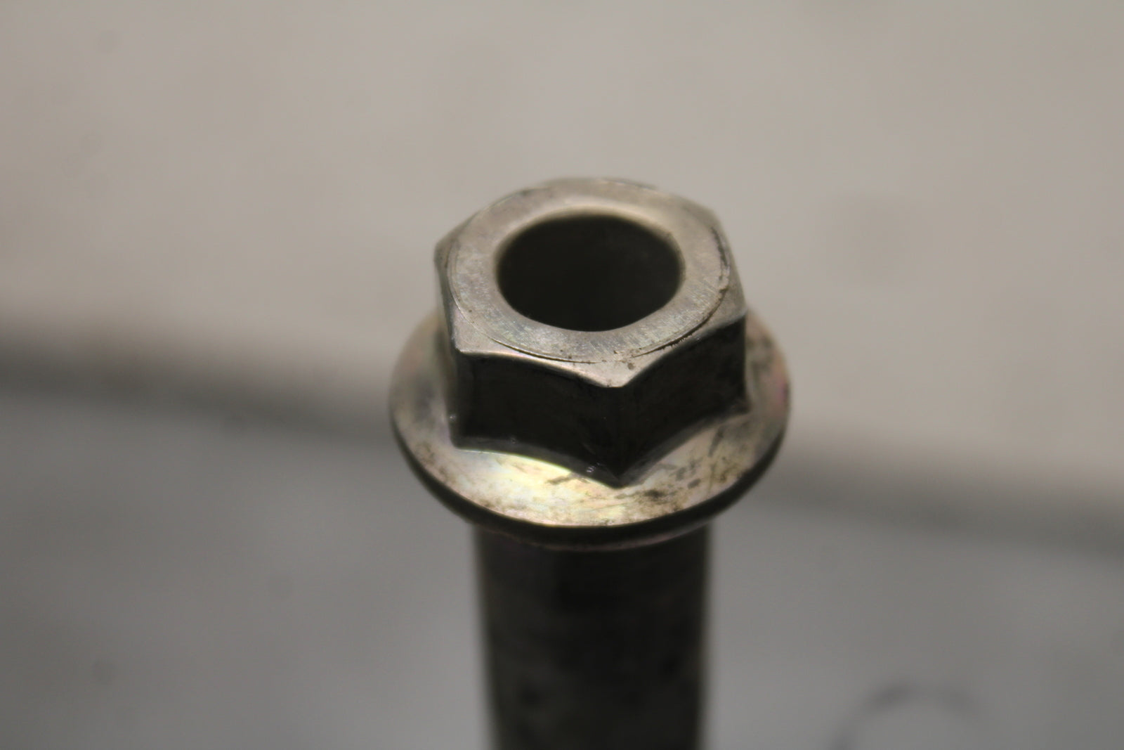 14-15 YAMAHA V STAR 1300 XVS1300CT TOURER FRONT WHEEL RIM AXLE PIVOT BOLT BB722