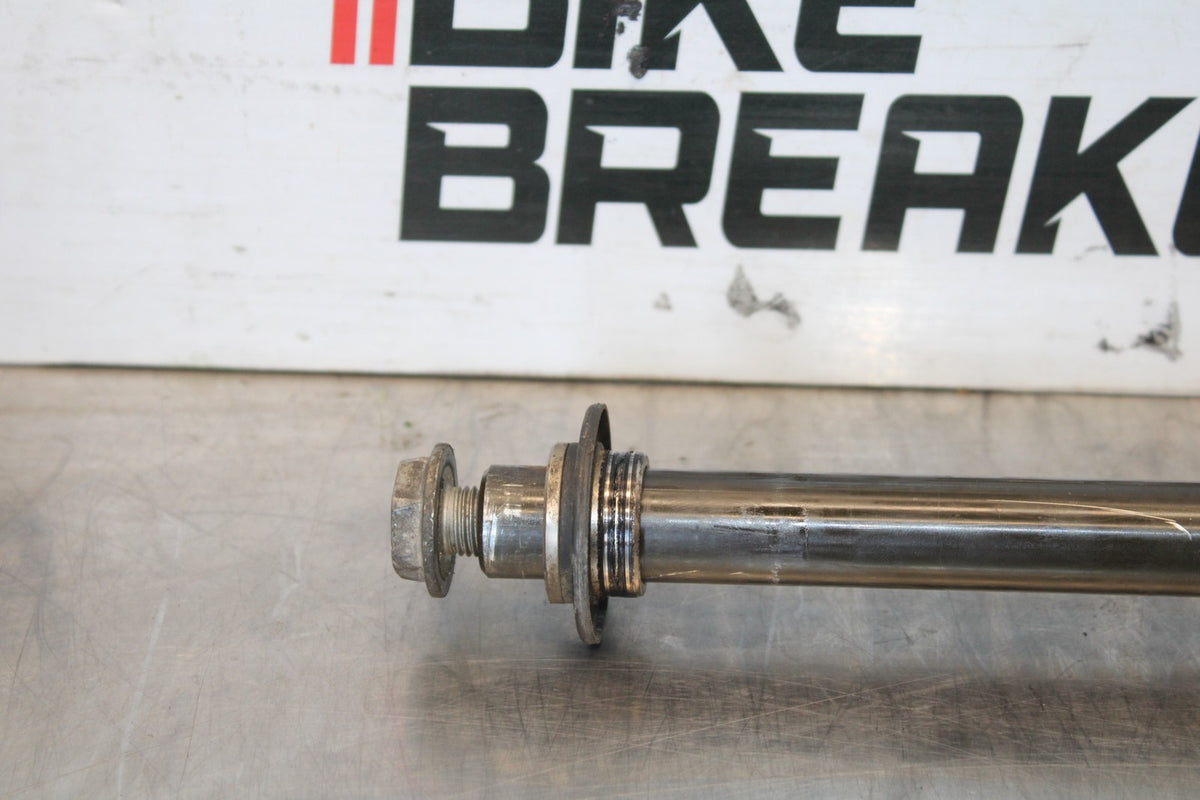 03-04 YAMAHA YZF R6 FRONT WHEEL RIM AXLE PIVOT BOLT BB890