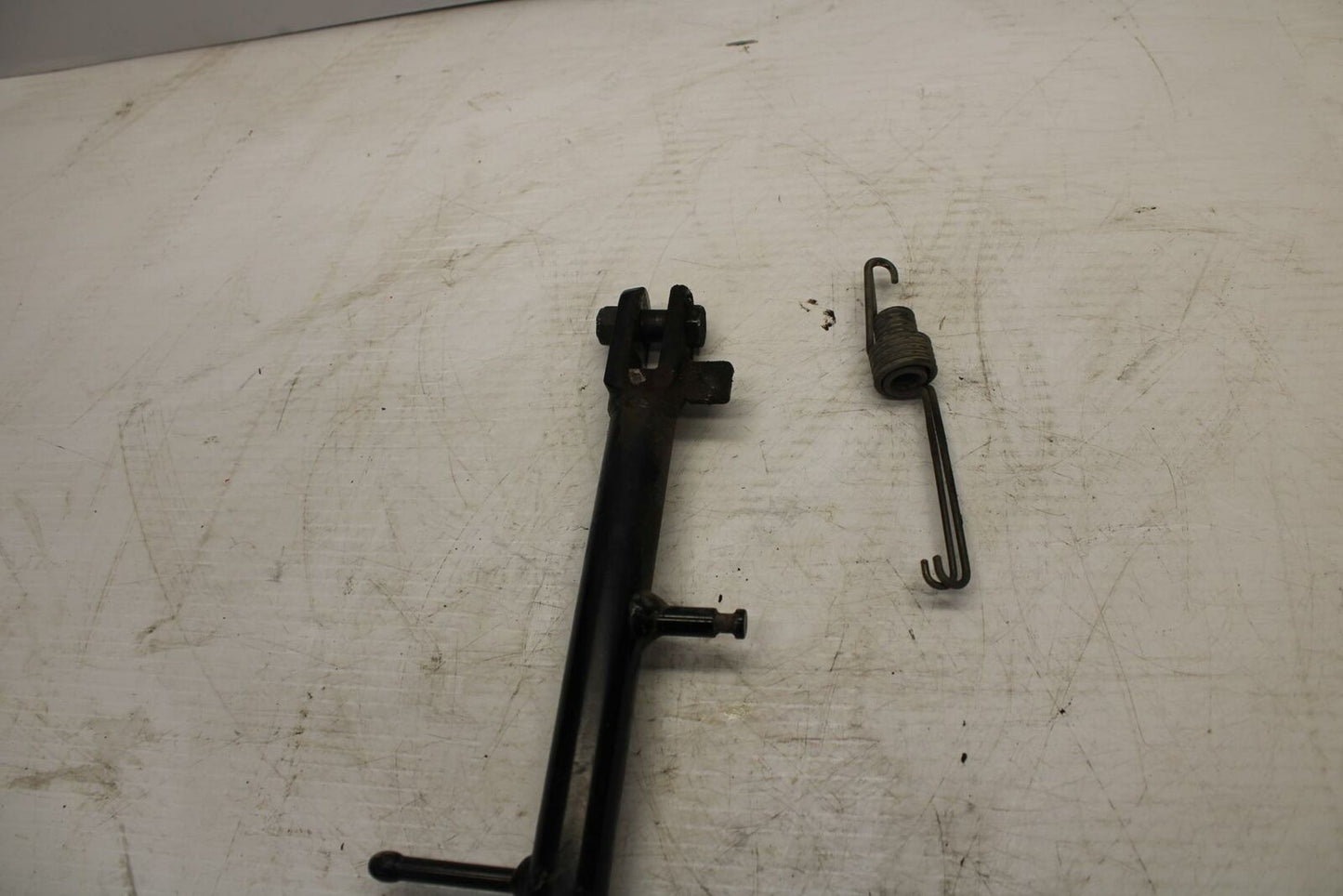 04-09 SUZUKI GS500F KICKSTAND SIDE KICK STAND 42310-01D20-019 BB261